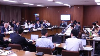 決算特別委員会④