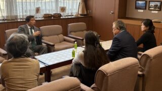 テニスを勉強します