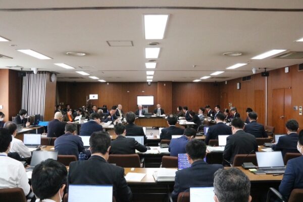 予算特別委員会７日目
