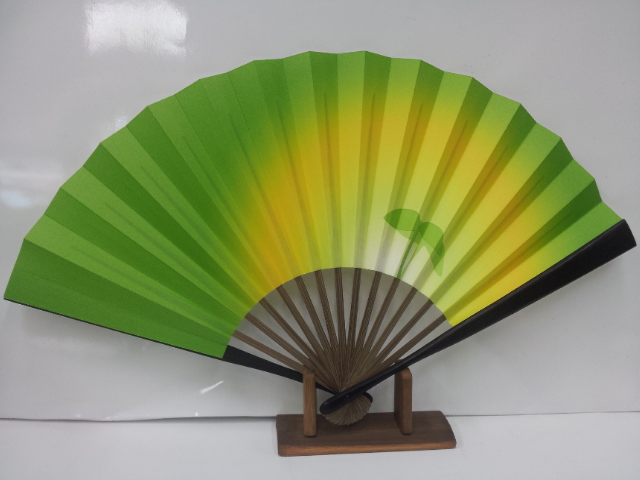 センス・・・扇子 (*^_^*)