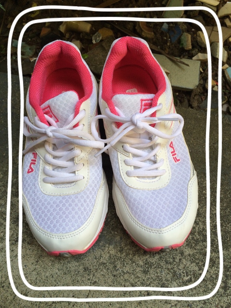 スニーカーブルース